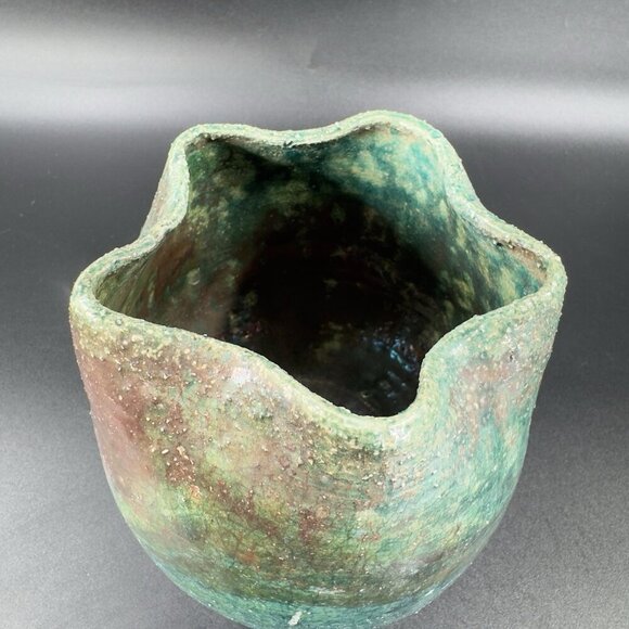 Vintage Raku Studio Art Pottery Vase Bowl Wavy Star Top Green Shiny Glaze Signed - Picture 8 of 14